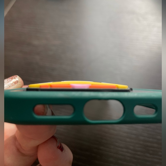 DAISY DUCK Face Bumper Cover for iPhone 12/12 Pro 6.1" shockproof softshell Case - Picture 8 of 10